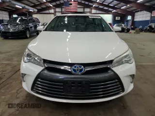 2015 Toyota Camry LE with VIN 4T1BD1FK4FU151142, listed as a Copart auction lot 55999835 with 282,000 mi miles and Clean Title. Bid and sale history available at DreamBid. Image 5.