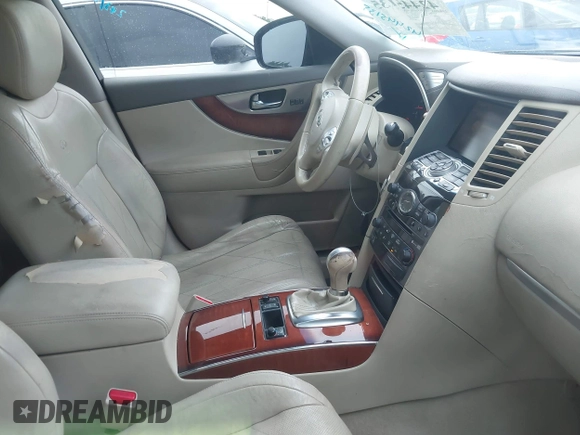 2009 Infiniti FX with VIN JNRAS18U29M101221, listed as a IAAI auction lot 42445135 with 188,588 mi miles and . Bid and sale history available at DreamBid. Image 5.