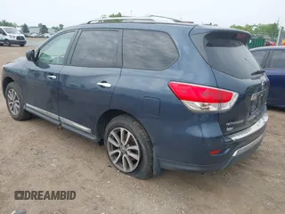 2014 Nissan Pathfinder SV with VIN 5N1AR2MM6EC684928, listed as a IAAI auction lot 42502135 with 46,029 mi miles and . Bid and sale history available at DreamBid. Image 3.