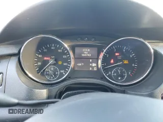 2010 Mercedes-Benz R R 350 with VIN 4JGCB6FE3AA108634, listed as a Copart auction lot 75237394 with 164,743 mi miles and Clean Title. Bid and sale history available at carsss.com. Image 9.