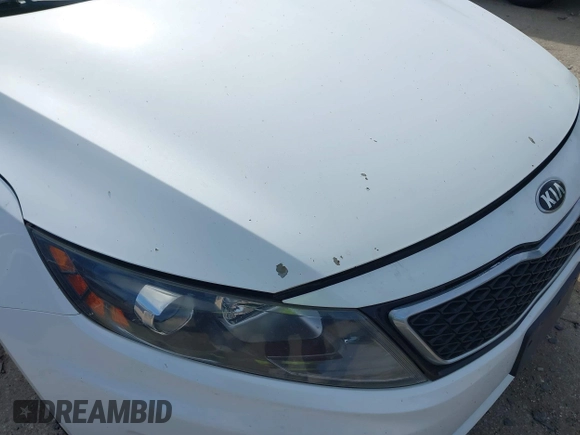 2013 Kia Optima SX with VIN 5XXGR4A62DG233168, listed as a IAAI auction lot 41820220 with 153,526 mi miles. Bid and sale history available at carsss.com. Image 6.