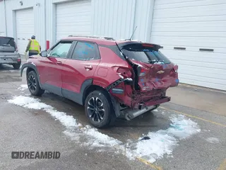 2021 Chevrolet TrailBlazer LT with VIN KL79MRSL3MB094227, listed as a IAAI auction lot 41840440 with 52,233 mi miles and . Bid and sale history available at DreamBid. Image 3.