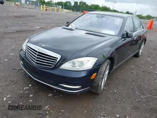 2010 Mercedes-Benz S 550 with VIN WDDNG8GB8AA328534, listed as a IAAI auction lot 42246844 with 221,107 mi miles and . Bid and sale history available at DreamBid. Image 2.