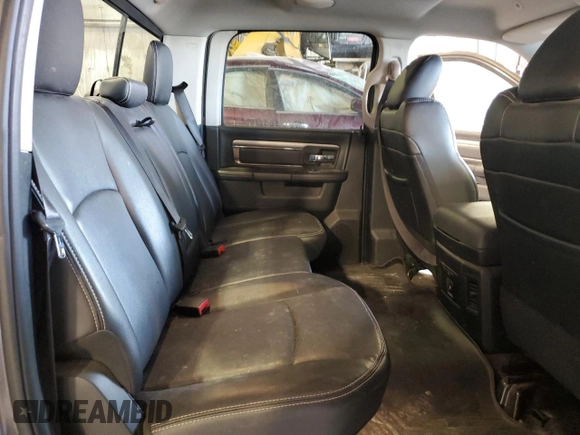 2017 Ram 1500 Night z VIN 1C6RR7MT6HS812579, wystawiony jako Copart lot #47369895 z przebiegiem 60 427 mil mil oraz Szkody całkowita. Historia ofert i sprzedaży dostępna na DreamBid. Obrazek 10.