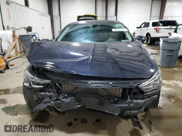 2019 Buick Regal Essence with VIN W04GP6SX4K1045019, listed as a Copart auction lot 60299185 with 79,858 mi miles and Salvage title. Bid and sale history available at DreamBid. Image 5.