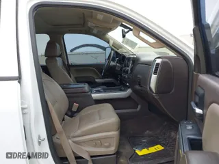 2015 Chevrolet Silverado 2500HD LTZ with VIN 1GC1KWE89FF149299, listed as a IAAI auction lot 41565330 with 249,551 mi miles. Bid and sale history available at carsss.com. Image 5.