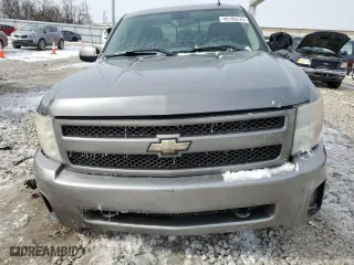 2007 Chevrolet Silverado 1500 LTZ with VIN 2GCEK13M571659095, listed as a Copart auction lot 45186225 with 200,744 mi miles and Salvage Title. Bid and sale history available at carsss.com. Image 5.