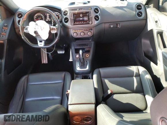 2016 Volkswagen Tiguan SE with VIN WVGBV7AX6GW052539, listed as a Copart auction lot 70010574 with 124,622 mi miles and Clean Title. Bid and sale history available at DreamBid. Image 8.