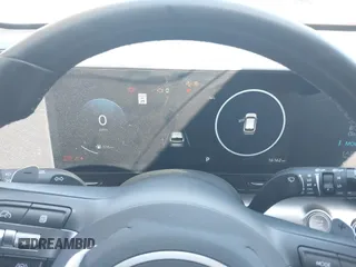 2025 Hyundai Kona SEL с VIN KM8HC3AB4SU213617, выставлен на аукционе IAAI как лот 42054129 с пробегом 16 162 миль миль и . История ставок и продаж доступна на DreamBid. Изображение 7.