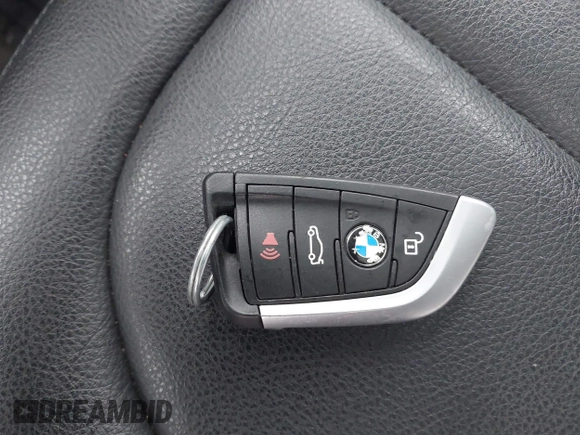 2016 BMW X1 xDrive28i with VIN WBXHT3C34GP880738, listed as a IAAI auction lot 41398105 with 113,445 mi miles and . Bid and sale history available at DreamBid. Image 11.