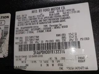 2015 Ford Fusion SE z VIN 3FA6P0HD0FR132316, wystawiony jako IAAI lot #41770636 z przebiegiem 185 681 mil mil oraz . Historia ofert i sprzedaży dostępna na DreamBid. Obrazek 9.