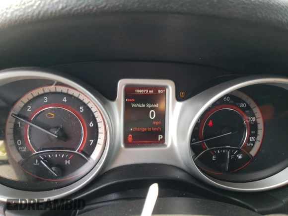 2019 Dodge Journey SE with VIN 3C4PDCBG0KT784247, listed as a Copart auction lot 70984424 with 106,073 mi miles and Salvage Title. Bid and sale history available at DreamBid. Image 9.
