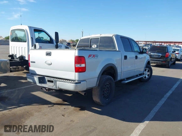 2005 Ford F-150 XLT with VIN 1FTPW14535KB58790, listed as a IAAI auction lot 40625087 with 468,224 mi miles. Bid and sale history available at carsss.com. Image 4.