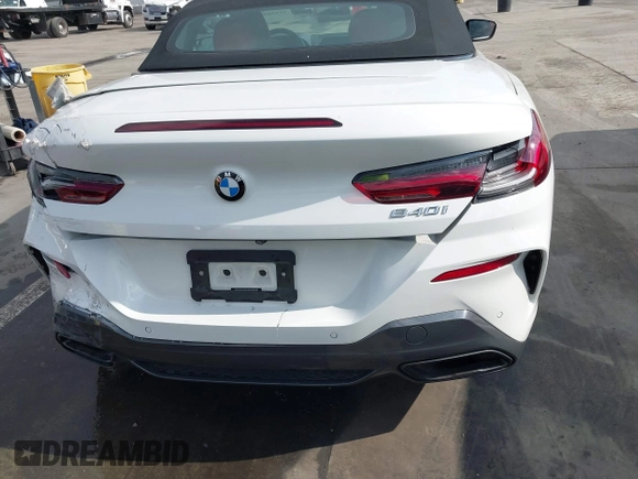 2021 BMW 8 Series 840i with VIN WBADZ2C0XMCG06912, listed as a IAAI auction lot 41450374 with 17,414 mi miles. Bid and sale history available at carsss.com. Image 16.