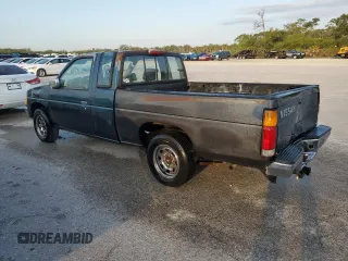 1994 Nissan Frontier XE z VIN 1N6SD16S1RC372743, wystawiony jako Copart lot #54486495 z przebiegiem 206 951 mil mil oraz Szkoda całkowita • Salvage title. Historia ofert i sprzedaży dostępna na DreamBid. Obrazek 2.