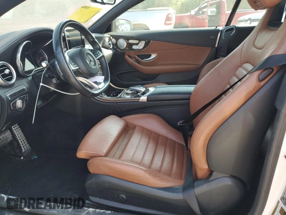 2018 Mercedes-Benz C 43 AMG z VIN WDDWK6EBXJF759860, wystawiony jako Copart lot #62151295 z przebiegiem 63 091 mil mil oraz Szkoda całkowita • Salvage title. Historia ofert i sprzedaży dostępna na DreamBid. Obrazek 7.