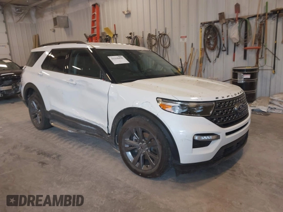 2024 Ford Explorer XLT с VIN 1FMSK8DH3RGA55012, выставлен на аукционе IAAI как лот 42318490 с пробегом 3 248 миль миль и . История ставок и продаж доступна на DreamBid. Изображение 1.