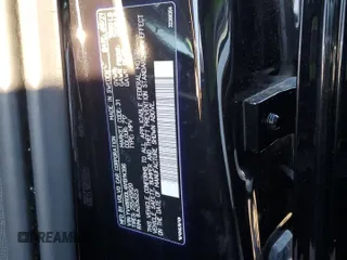 2022 Volvo XC60 Recharge Plug-In Hybrid Inscription with VIN YV4BR0DL4N1914396, listed as a Copart auction lot 82987694 with 20,232 mi miles and Salvage Title. Bid and sale history available at carsss.com. Image 13.