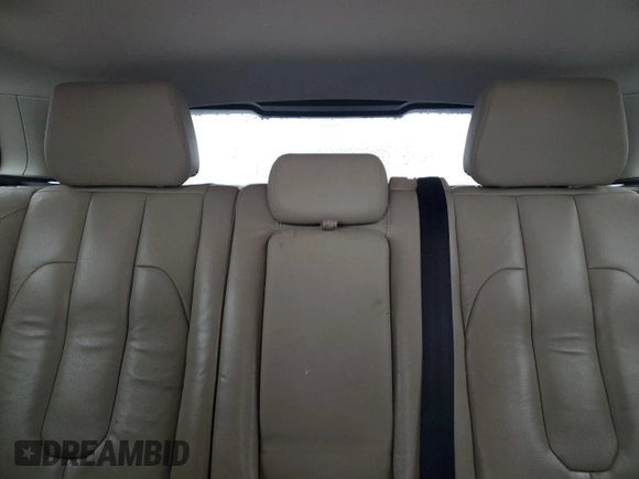 2015 Land Rover Range Rover Evoque Pure Premium with VIN SALVR2BG6FH044489, listed as a Copart auction lot 61339585 with 96,657 mi miles and Salvage title. Bid and sale history available at DreamBid. Image 10.