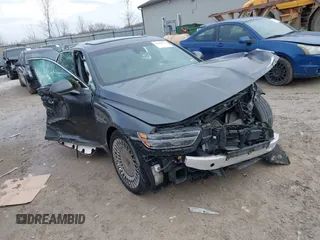 2020 Genesis G90 5.0L Ultimate with VIN KMTF54PH1LU081314, listed as a IAAI auction lot 41642178 with 122,450 mi miles. Bid and sale history available at carsss.com. Image 1.