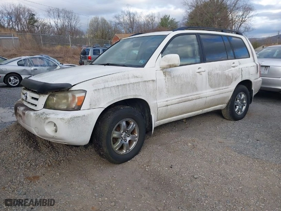 2004 Toyota Highlander with VIN JTEEP21A240036598, listed as a IAAI auction lot 41696106 with 145,242 mi miles. Bid and sale history available at carsss.com. Image 2.
