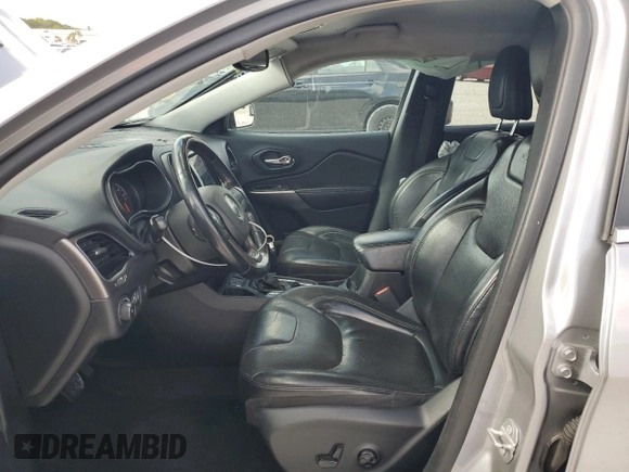 2020 Jeep Cherokee Limited with VIN 1C4PJLDB2LD577103, listed as a Copart auction lot 51555725 with 170,878 mi miles and Salvage title. Bid and sale history available at DreamBid. Image 7.