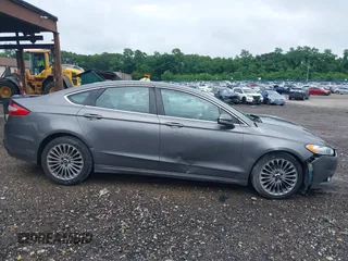 2013 Ford Fusion Titanium с VIN 3FA6P0K9XDR306667, выставлен на аукционе IAAI как лот 42681118 с пробегом 200 301 миль миль и . История ставок и продаж доступна на DreamBid. Изображение 13.