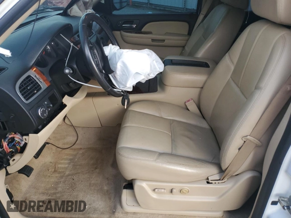 2008 Chevrolet Suburban LTZ with VIN 3GNFC16J78G137006, listed as a Copart auction lot 61294024 with 159,987 mi miles and Salvage Title. Bid and sale history available at carsss.com. Image 7.