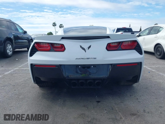 2016 Chevrolet Corvette Z51 3LT z VIN 1G1YM2D76G5116786, wystawiony jako IAAI lot #41815554 z przebiegiem 67 466 mil mil oraz . Historia ofert i sprzedaży dostępna na DreamBid. Obrazek 16.