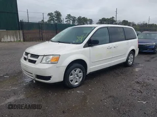 2009 Dodge Grand Caravan SE z VIN 2D8HN44E59R686932, wystawiony jako IAAI lot #41980994 z przebiegiem Nie podano mil oraz . Historia ofert i sprzedaży dostępna na DreamBid. Obrazek 2.