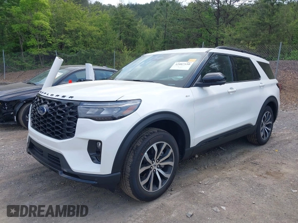 2025 Ford Explorer ST-Line with VIN 1FMUK8KH9SGB60445, listed as a IAAI auction lot 42087110 with 2,569 mi miles and . Bid and sale history available at DreamBid. Image 17.