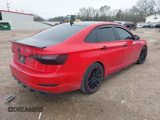 2020 Volkswagen Jetta SEL z VIN 3VWE57BU6LM086798, wystawiony jako IAAI lot #41603698 z przebiegiem 58 960 mil mil oraz . Historia ofert i sprzedaży dostępna na DreamBid. Obrazek 4.