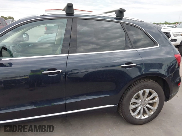 2016 Audi Q5 Premium Plus with VIN WA1L2AFP1GA127825, listed as a IAAI auction lot 42441297 with 97,985 mi miles and . Bid and sale history available at DreamBid. Image 14.