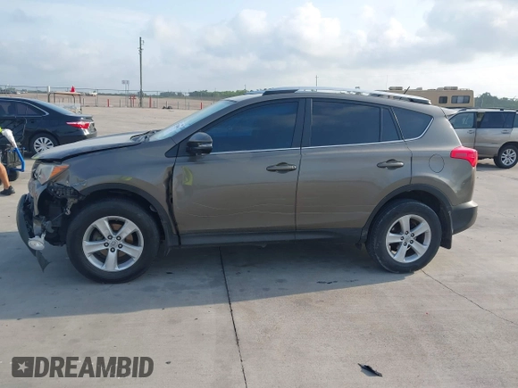 2013 Toyota RAV4 XLE с VIN 2T3WFREVXDW053596, выставлен на аукционе IAAI как лот 42288406 с пробегом 148 884 миль миль и . История ставок и продаж доступна на DreamBid. Изображение 14.