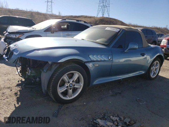 2002 BMW Z3 2.5i with VIN 4USCN33452LK51624, listed as a Copart auction lot 47388825 with 100,044 mi miles and Salvage Title. Bid and sale history available at carsss.com. Image 1.