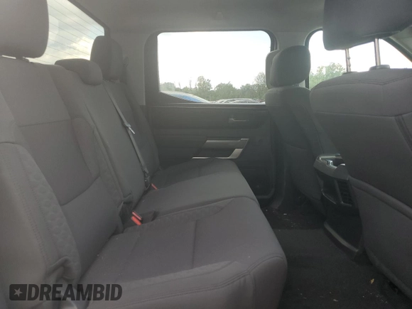 2022 Toyota Tundra SR5 with VIN 5TFLA5DB0NX041505, listed as a Copart auction lot 62826275 with 6,864 mi miles and Salvage title. Bid and sale history available at DreamBid. Image 10.