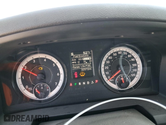 2022 Ram 1500 Tradesman with VIN 3C6JR6DG2NG429493, listed as a Copart auction lot 49106715 with 32,972 mi miles and Salvage title. Bid and sale history available at DreamBid. Image 9.