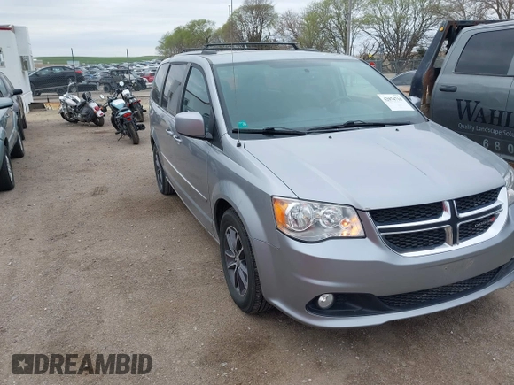2017 Dodge Grand Caravan SXT with VIN 2C4RDGCG2HR842871, listed as a IAAI auction lot 42074716 with 174,227 mi miles and . Bid and sale history available at DreamBid. Image 12.