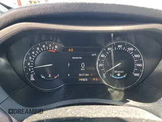 2019 Lincoln MKZ Reserve II с VIN 3LN6L5F9XKR627811, выставлен на аукционе Copart как лот 52444115 с пробегом 28 127 миль миль и Списание • Salvage title. История ставок и продаж доступна на DreamBid. Изображение 9.