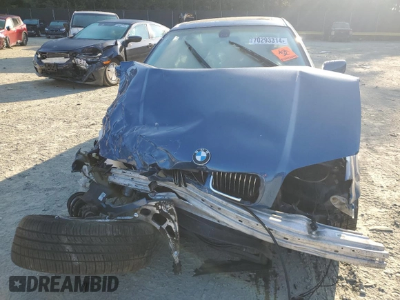 2001 BMW 3 Series 330Ci with VIN WBABN53451JU32534, listed as a Copart auction lot 70293314 with 0 mi miles and Salvage Title. Bid and sale history available at carsss.com. Image 5.