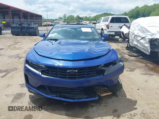 2019 Chevrolet Camaro 1LT z VIN 1G1FB1RX7K0151147, wystawiony jako IAAI lot #42179932 z przebiegiem 51 561 mil mil oraz . Historia ofert i sprzedaży dostępna na DreamBid. Obrazek 13.
