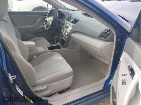 2011 Toyota Camry LE with VIN 4T1BF3EK4BU765691, listed as a IAAI auction lot 41575939 with 164,829 mi miles. Bid and sale history available at carsss.com. Image 5.