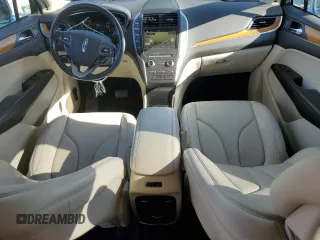 2016 Lincoln MKC Reserve with VIN 5LMTJ3DH5GUJ08539, listed as a Copart auction lot 52042545 with 81,902 mi miles and Salvage Title. Bid and sale history available at DreamBid. Image 8.