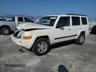 2008 Jeep Commander Sport z VIN 1J8HG48K08C140922, wystawiony jako Copart lot #62203065 z przebiegiem 163 338 mil mil oraz Szkoda całkowita • Salvage title. Historia ofert i sprzedaży dostępna na DreamBid. Obrazek 1.