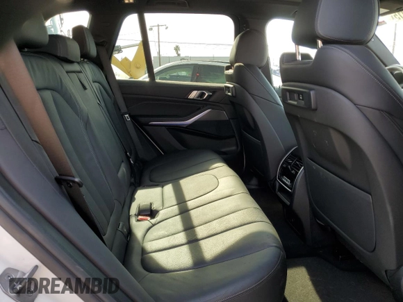 2022 BMW X5 sDrive40i with VIN 5UXCR4C0XN9N25946, listed as a Copart auction lot 45899015 with 34,286 mi miles and Salvage Title. Bid and sale history available at carsss.com. Image 11.