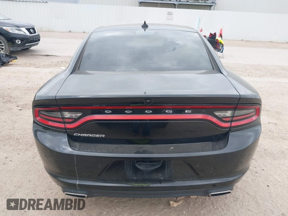 2023 Dodge Charger SXT z VIN 2C3CDXBG6PH656928, wystawiony jako IAAI lot #42027238 z przebiegiem 29 921 mil mil oraz . Historia ofert i sprzedaży dostępna na DreamBid. Obrazek 17.