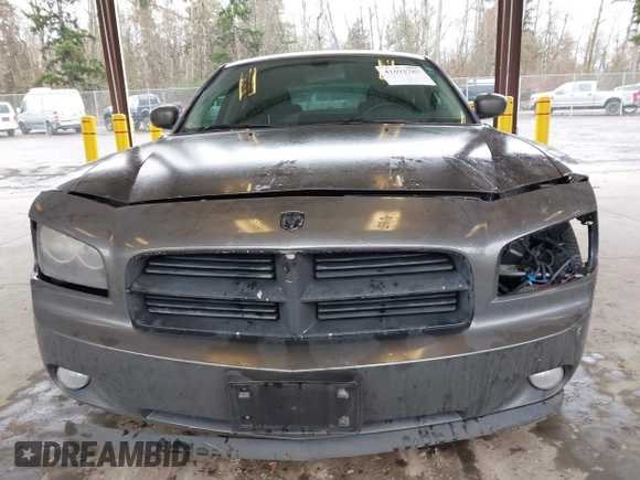 2010 Dodge Charger SXT with VIN 2B3CA3CV1AH250204, listed as a IAAI auction lot 41692787 with 111,757 mi miles. Bid and sale history available at carsss.com. Image 13.
