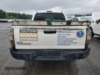 2010 Toyota Tacoma z VIN 5TENX4CN0AZ702336, wystawiony jako Copart lot #56932885 z przebiegiem 382 000 mil mil oraz Czysty tytuł • Clean title. Historia ofert i sprzedaży dostępna na DreamBid. Obrazek 6.