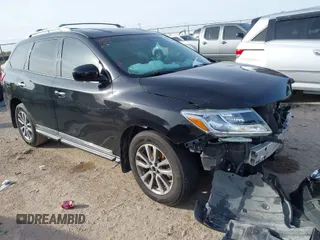 2015 Nissan Pathfinder Platinum with VIN 5N1AR2MNXFC715415, listed as a IAAI auction lot 41086217 with 106,605 mi miles and . Bid and sale history available at DreamBid. Image 1.