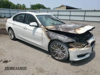 2013 BMW 3 Series 328i xDrive with VIN WBA3B5C55DF592149, listed as a Copart auction lot 59228605 with Not provided miles and Salvage title. Bid and sale history available at DreamBid. Image 4.